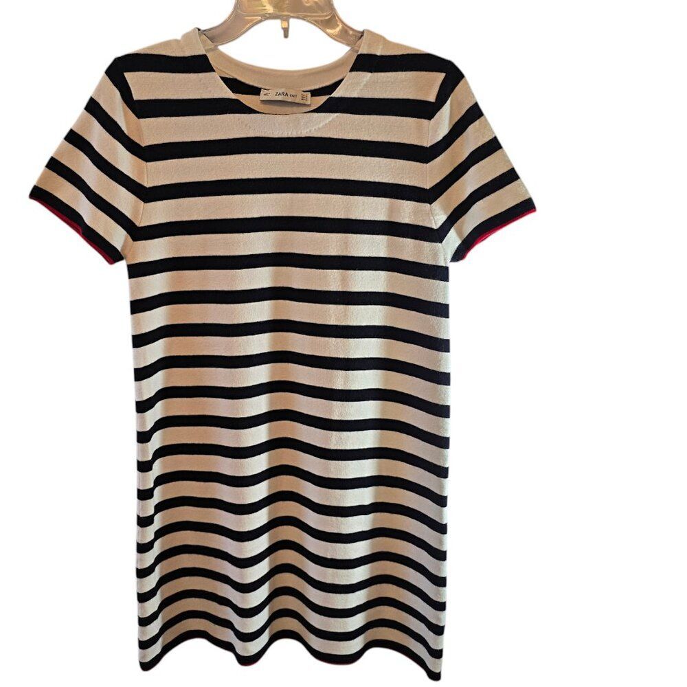 ZARA BLACK WHITE KNIT DRESS SIZE MEDIUM RED KNIT TRIM ON HEMS SHORT SLEEVE